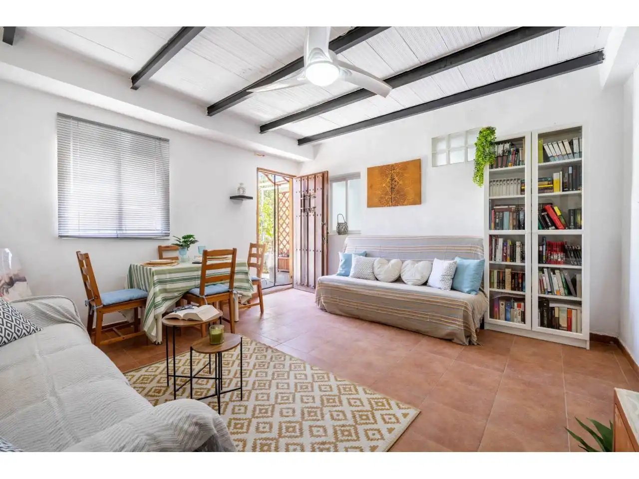Sala de estar de Finca rústica en venta en Felix con Jardín privado, Terraza y Amueblado
