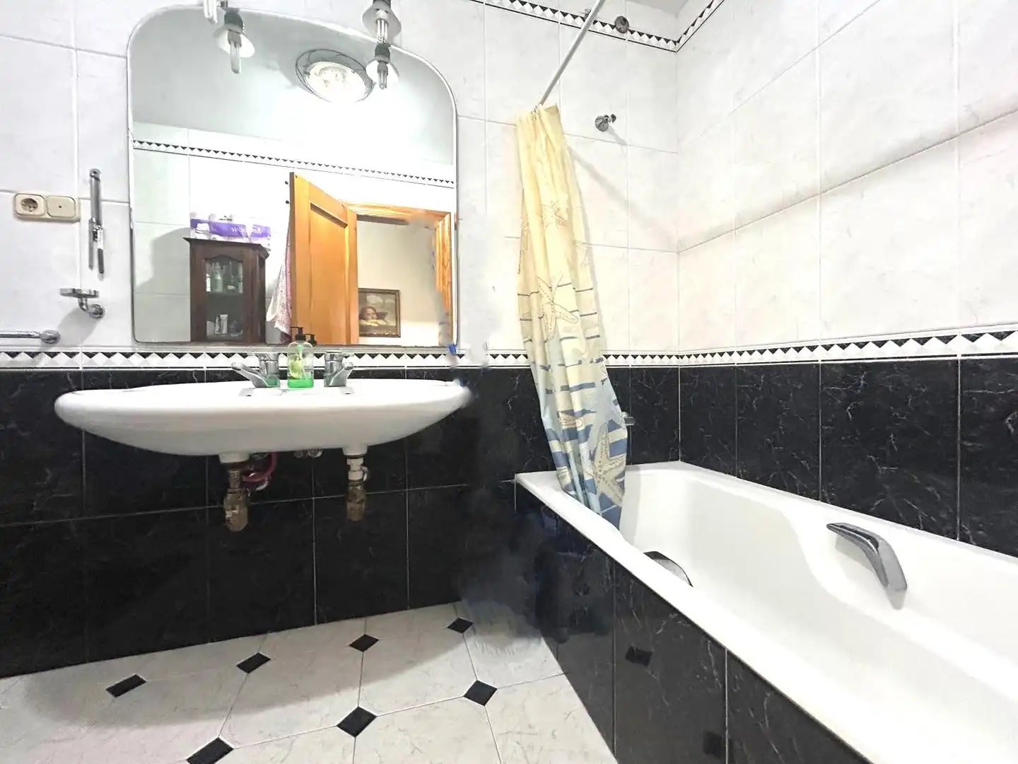 Bathroom of Flat for sale in Adra