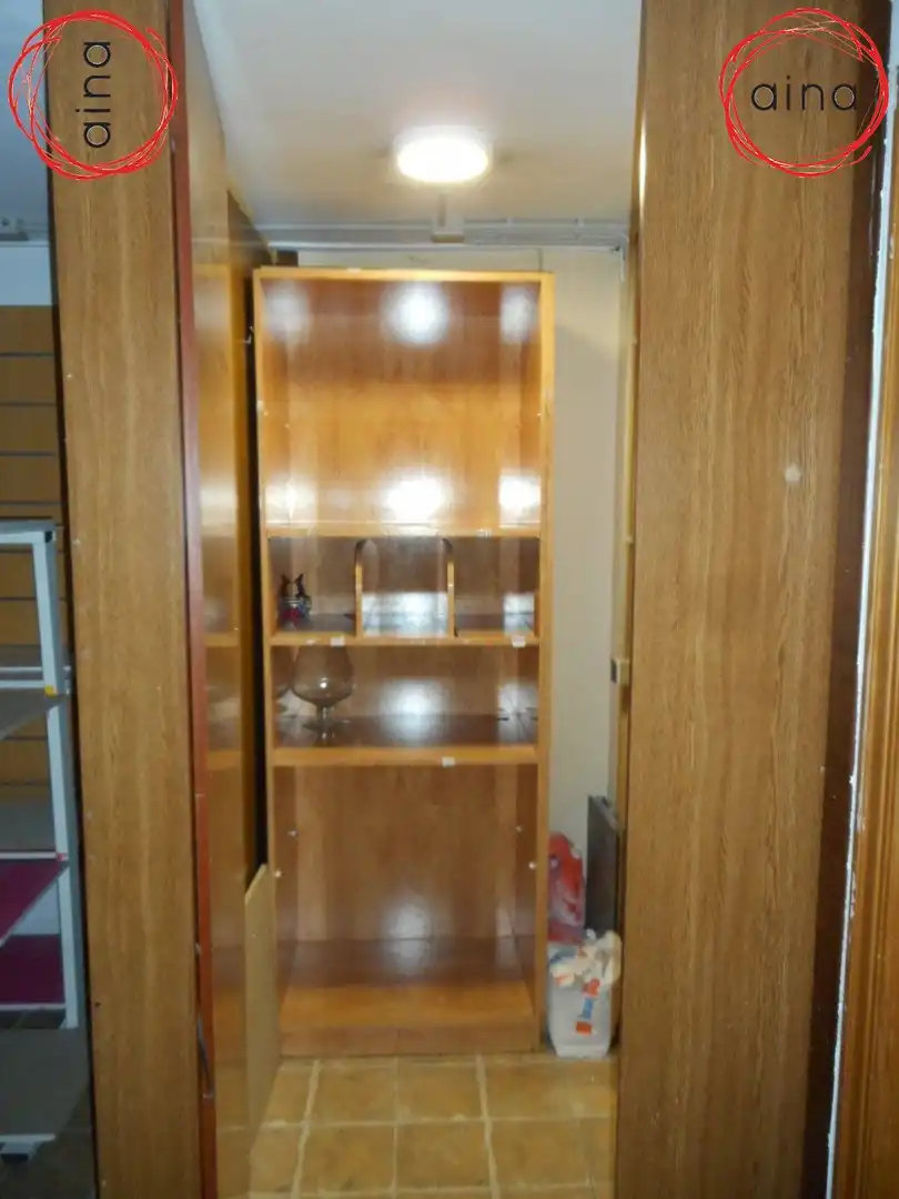 Local en venta en Burlada / Burlata con Amueblado