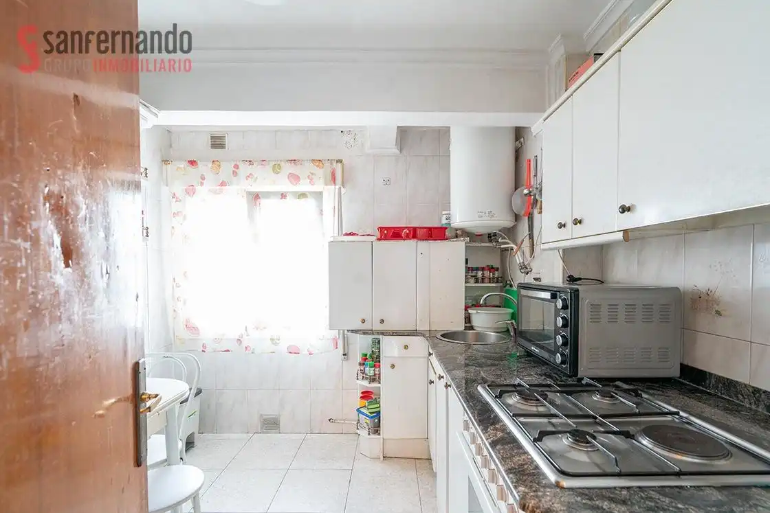 Cocina de Piso en venta en Santander con Parquet