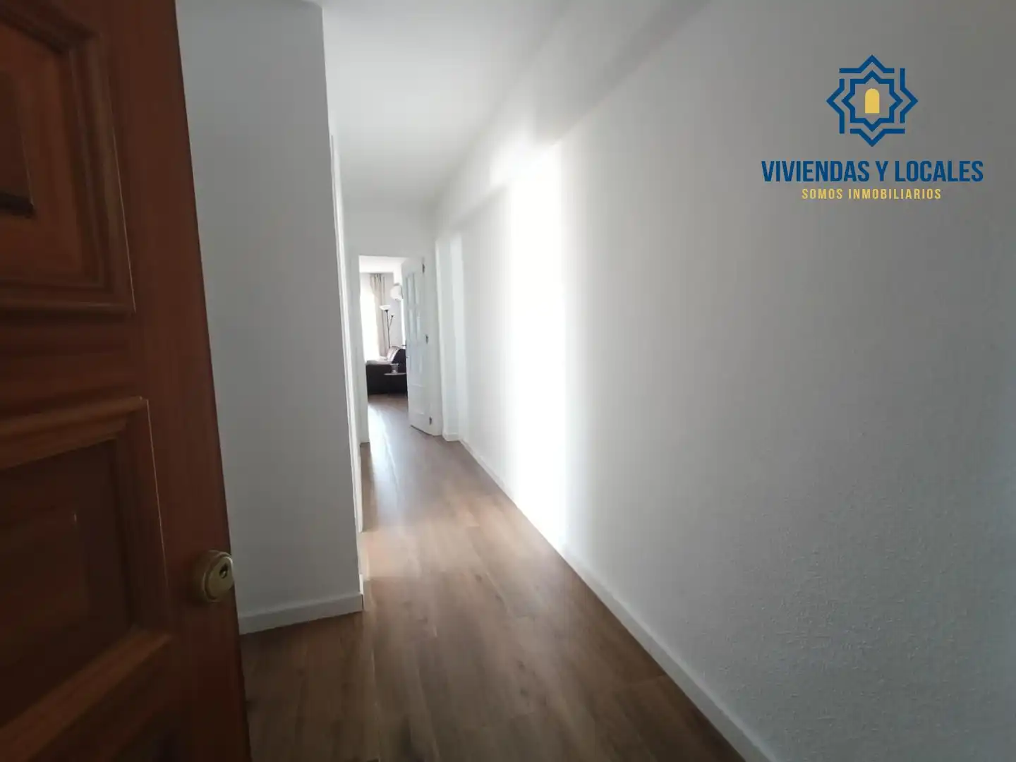 Wohnung zur Miete in Avenida DE BARCELONA, Barrio de Zaidín