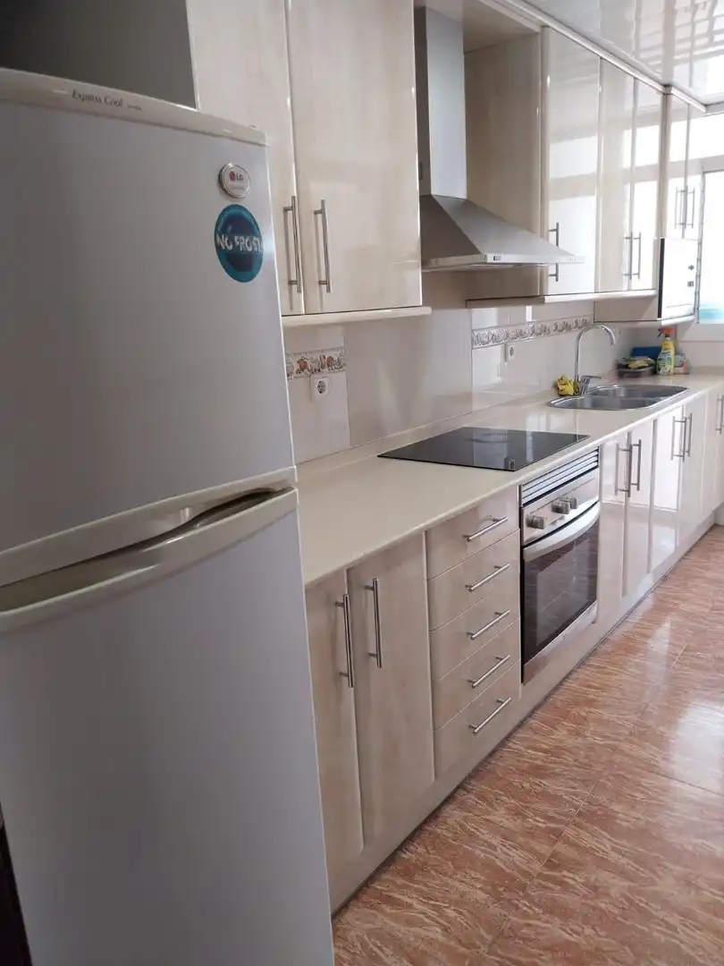 Kitchen of Flat for rent in Cornellà de Llobregat  with Air Conditioner, Heating and Balcony