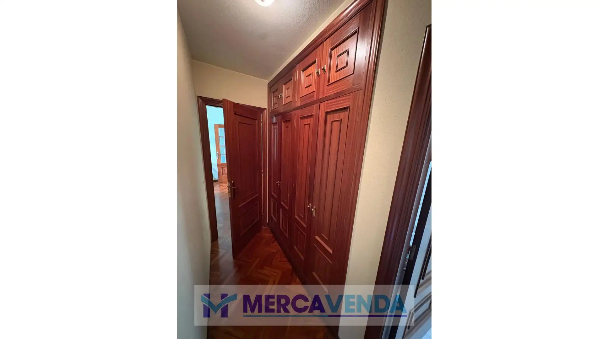 Piso en venta en Mondariz-Balneario con Calefacción, Jardín privado y Amueblado
