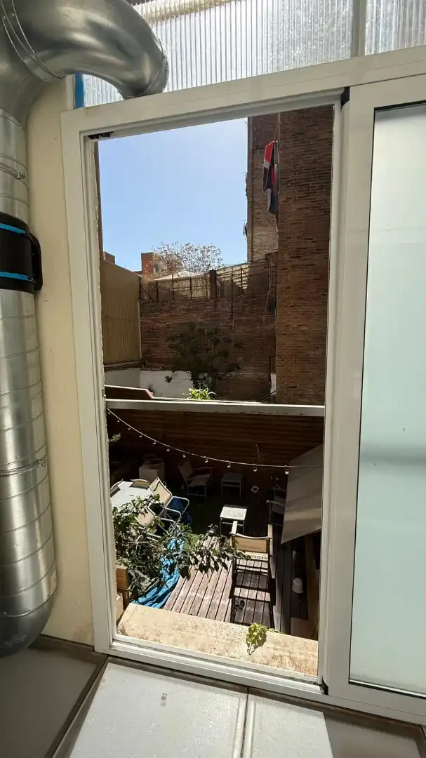 Terrassa de Casa adosada en venda en Barcelona