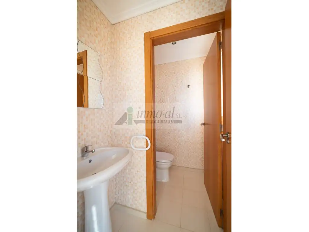 Baño de Ático en venta en Almazora / Almassora con Aire acondicionado, Terraza y Balcón