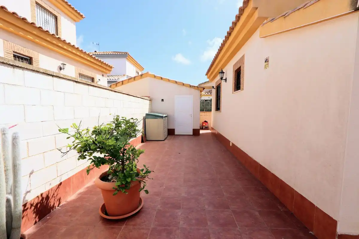 Terrassa de Casa o xalet en venda en Murcia amb Aire condicionat, Jardí privat i Terrassa