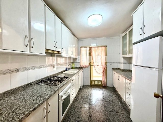 Kitchen of Flat for sale in Alicante / Alacant  with Air Conditioner, Heating and Terrace