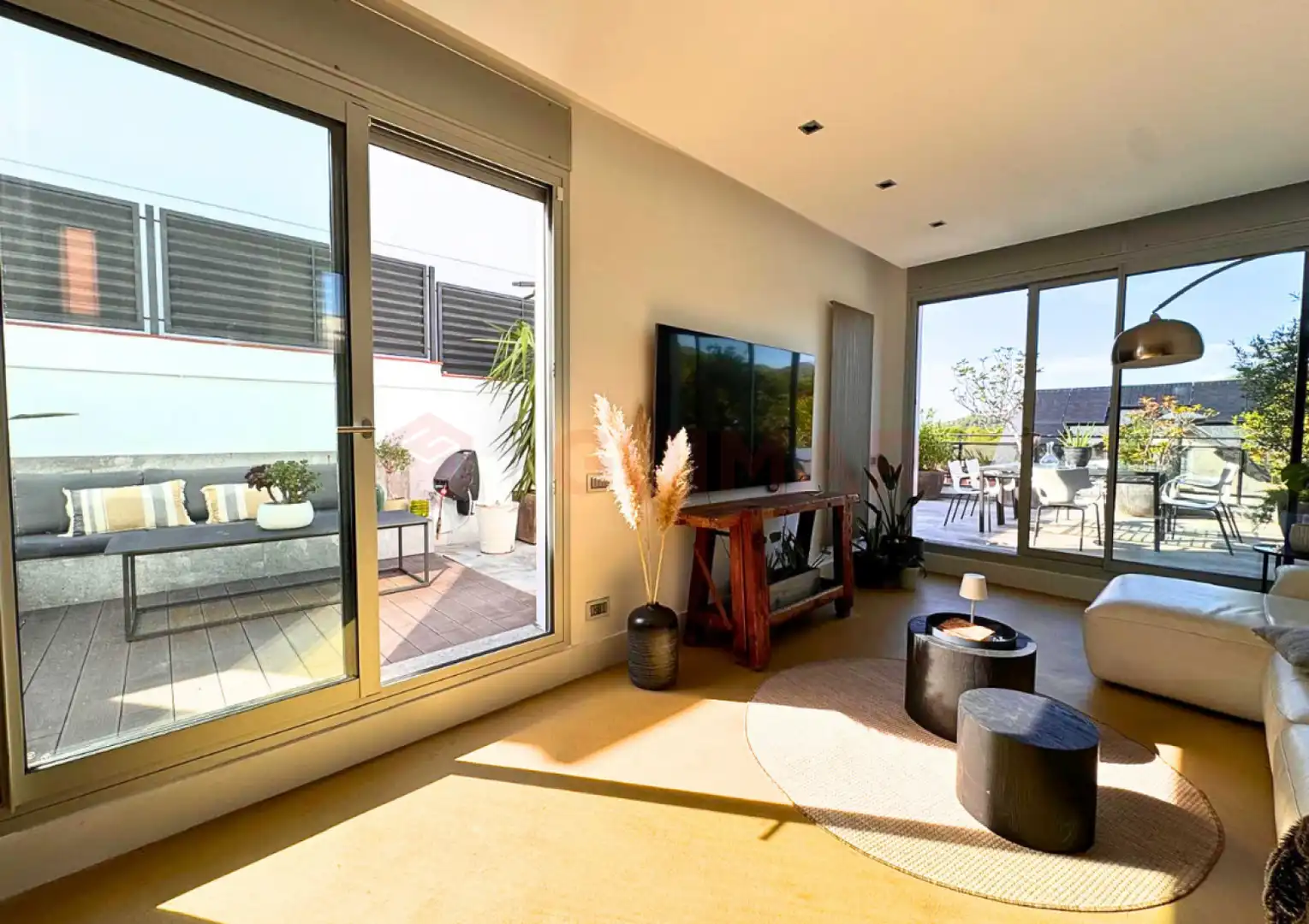 Living room of Houses for sale in La Miranda - Can Candeler 