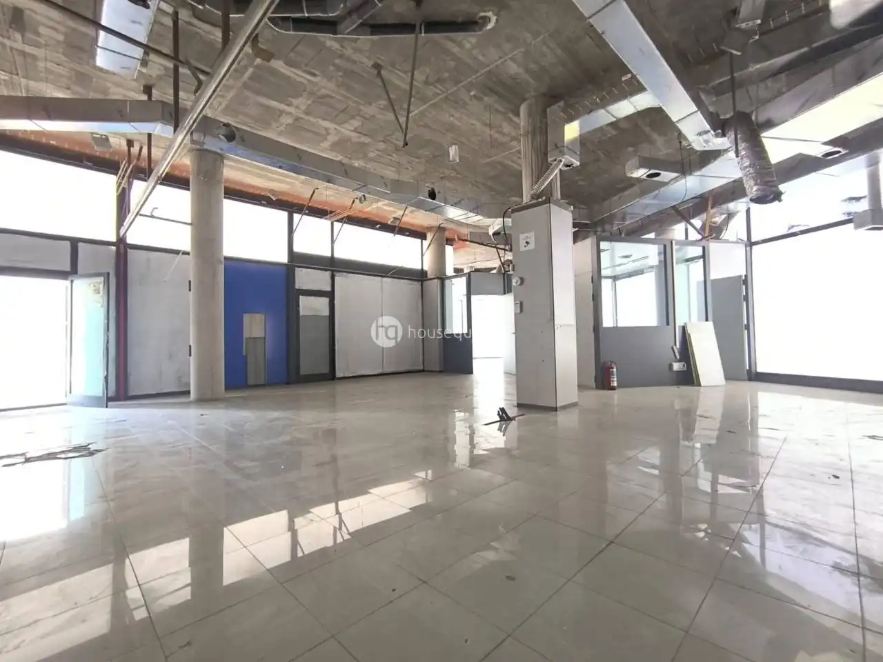 Commercial properties for rent in Sant Adrià de Besòs  with Air Conditioner and Alarm
