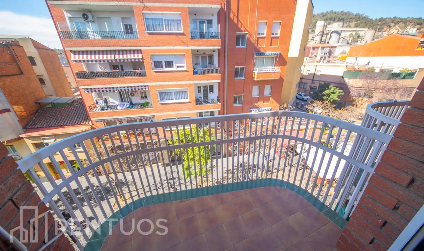 Terrasse von Wohnung zum Verkauf in Montcada i Reixac mit Klimaanlage, Heizung und Balkon