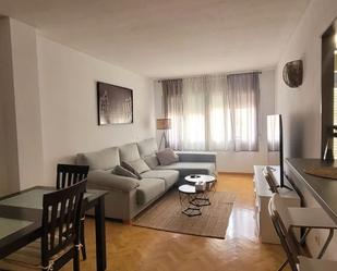 Living room of Flat to rent in  Madrid Capital  with Storage room, Furnished and Community pool