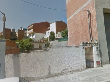 Terreny residencial en venda a Carrer de Badajoz 6