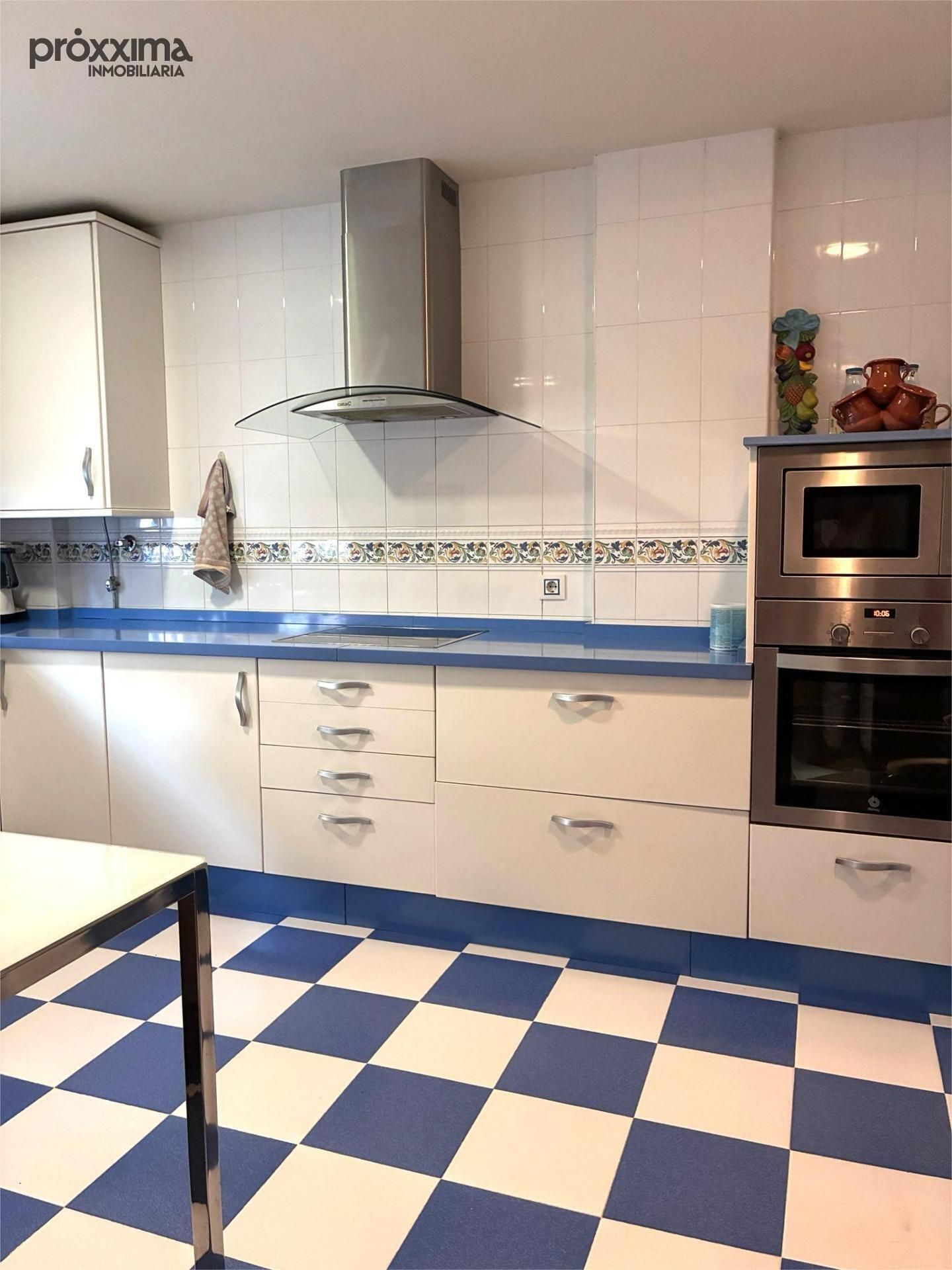 Cocina de Casa adosada en venta en Montequinto con Aire acondicionado y Balcón