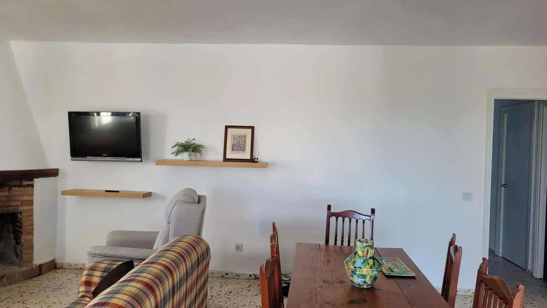 Sala d'estar de Finca rústica en venda en Estepona amb Piscina i Balcó