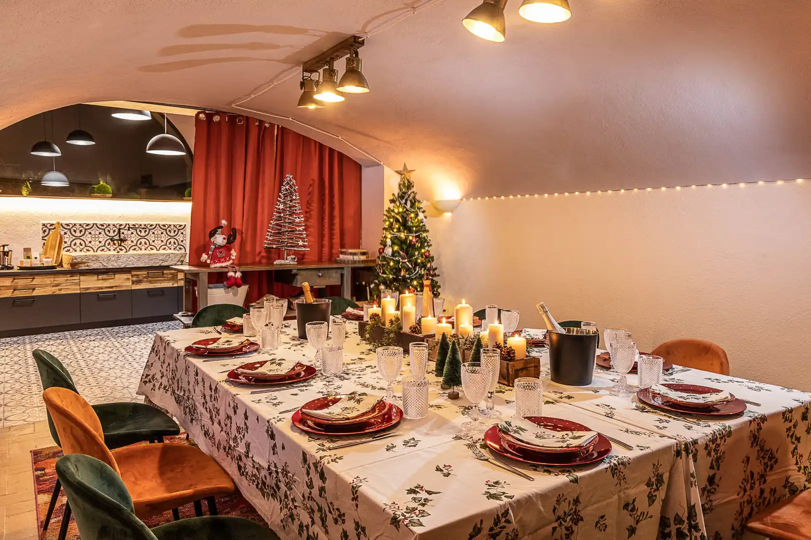Comedor de Finca rústica en venta en Cistella con Aire acondicionado, Calefacción y Jardín privado