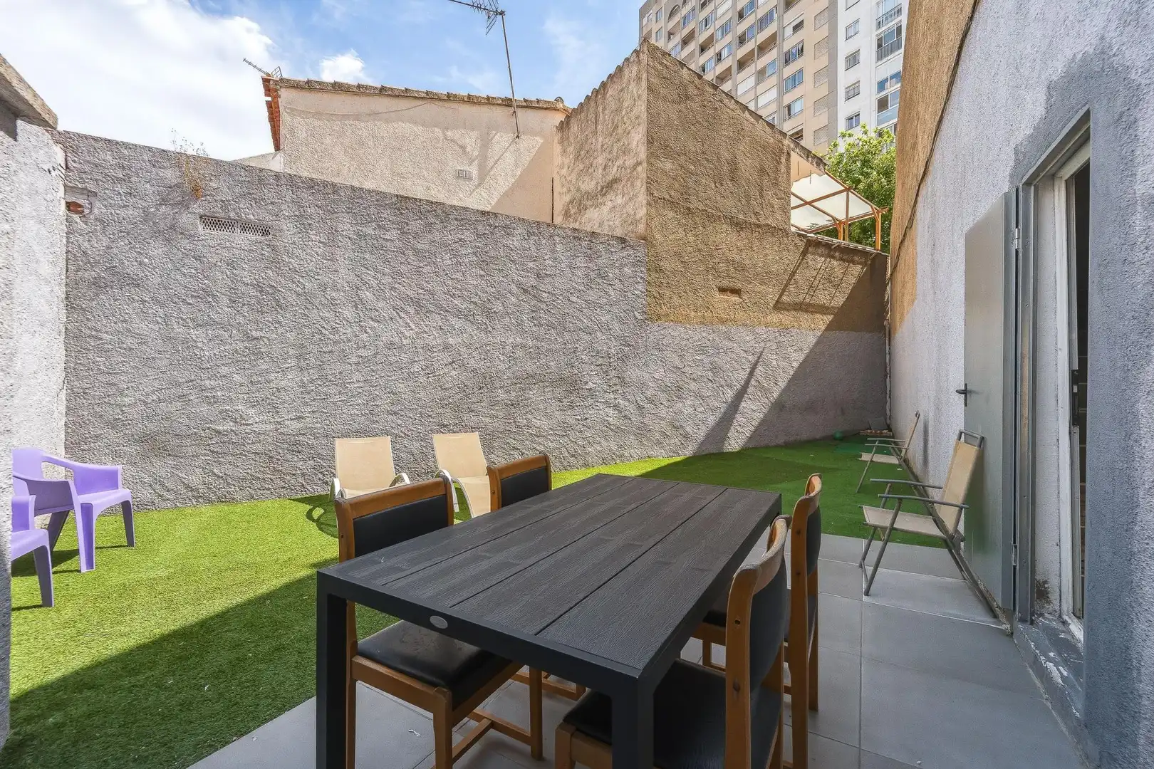 Maison mitoyenne avec jardin à vendre à Carrer Muga-A