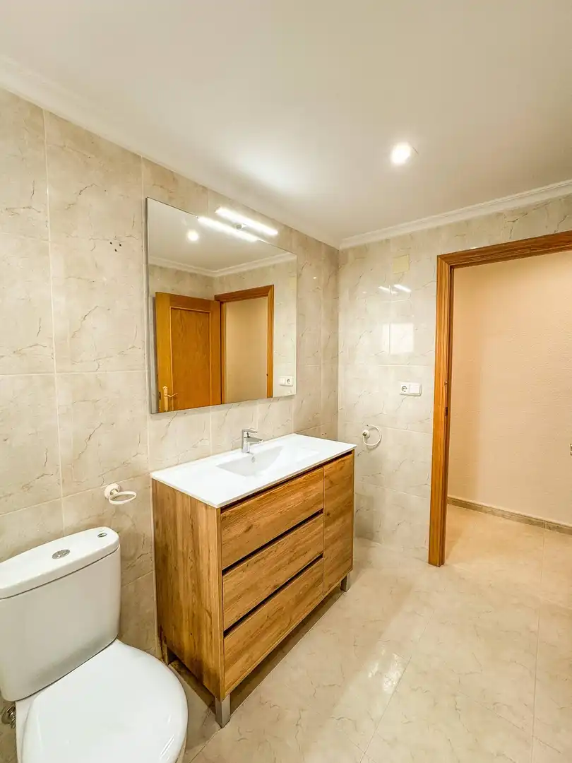 Habitación en Reina Victoria - Miguel Hernández