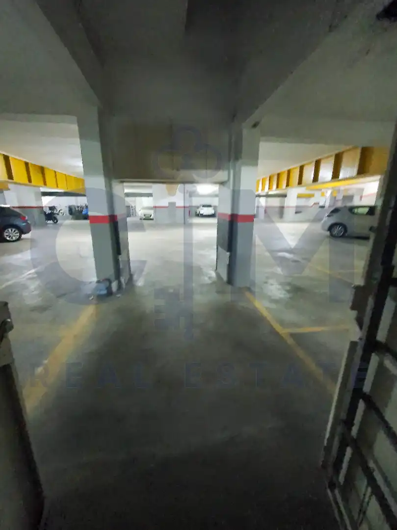 Parkplatz von Garage zur Miete in Barcelona