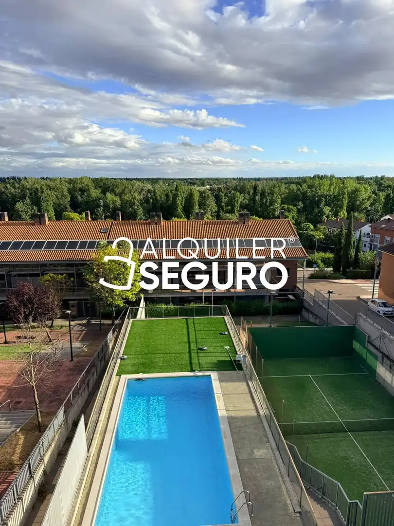 Pis amb piscina de lloguer a Regato, imagen 29