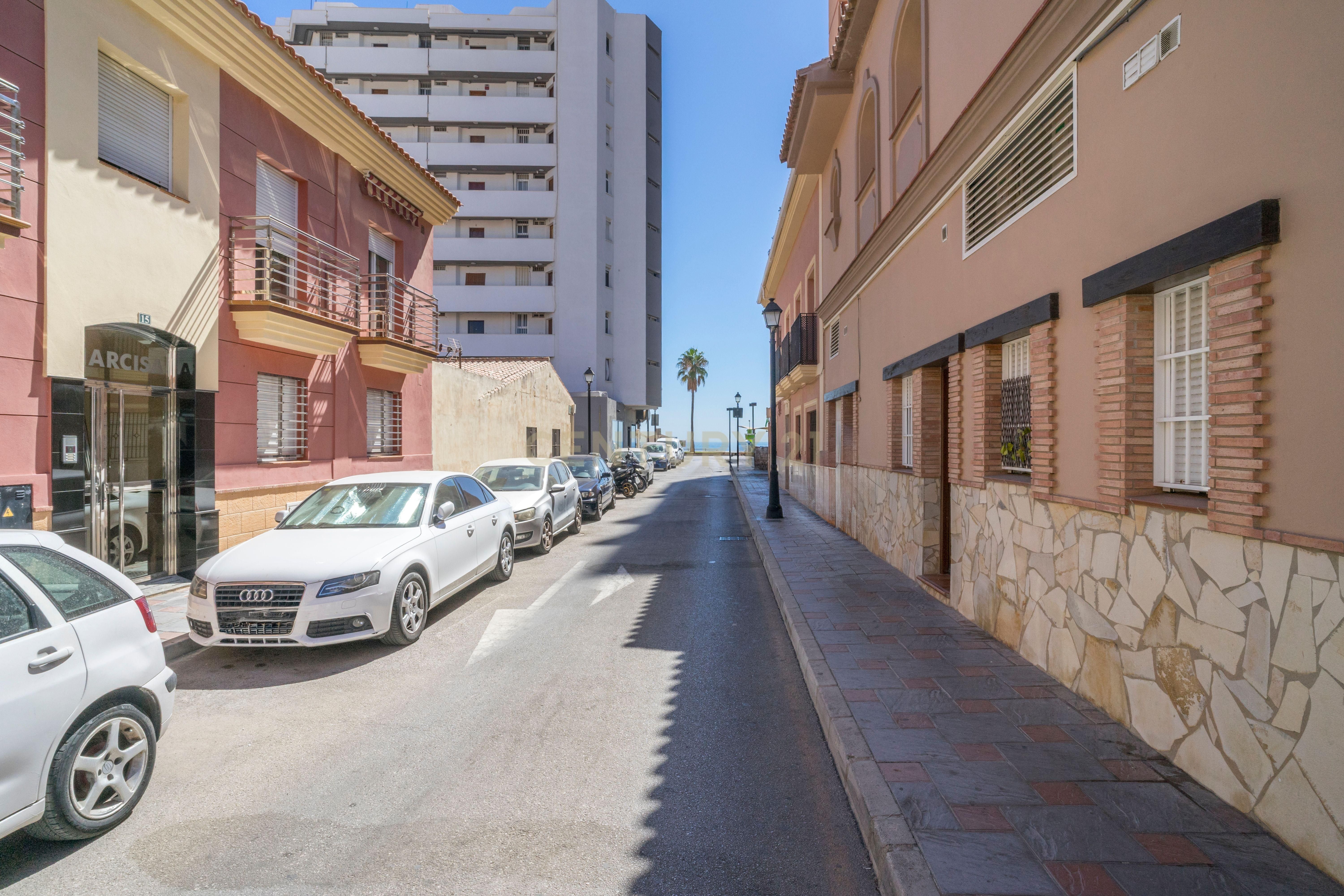 Vista exterior de Pis en venda en Fuengirola amb Aire condicionat, Forn i Rentadora