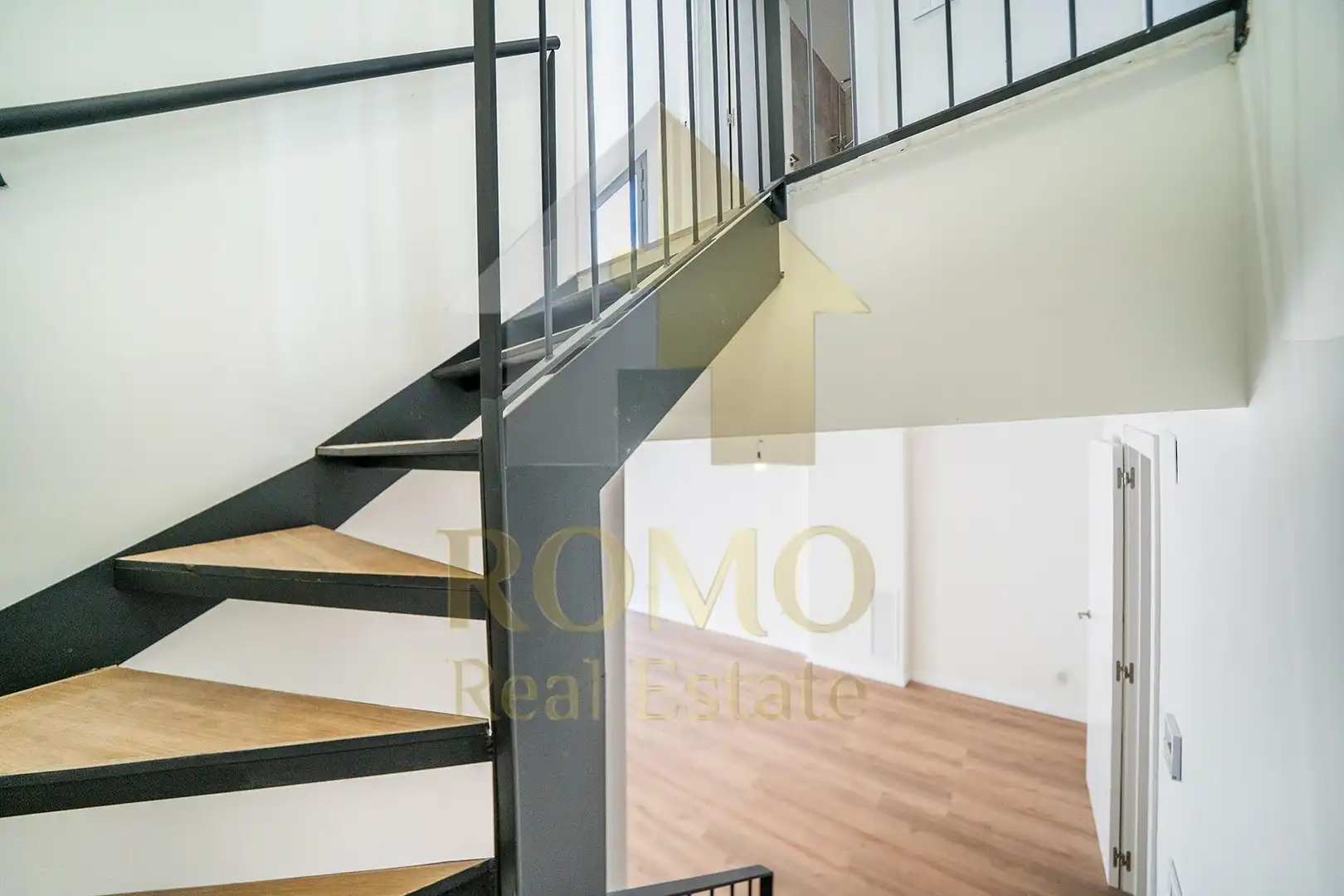 Dúplex amb ascensor en venda a Santa Perpètua de Mogoda, imagen 11