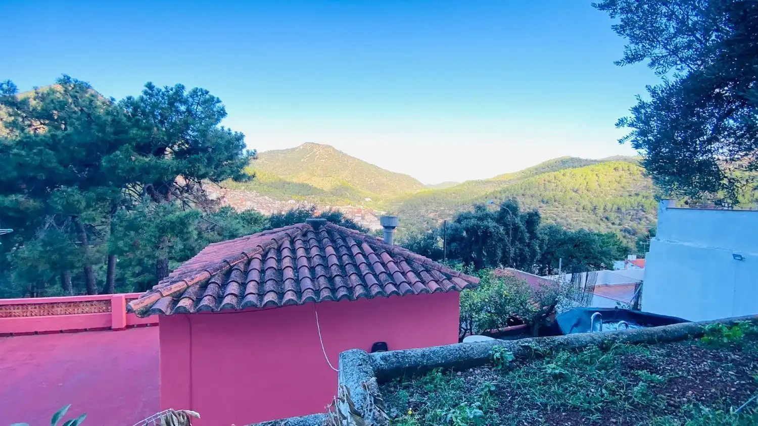 Vista exterior de Casa o chalet en venta en Eslida con Terraza y Trastero