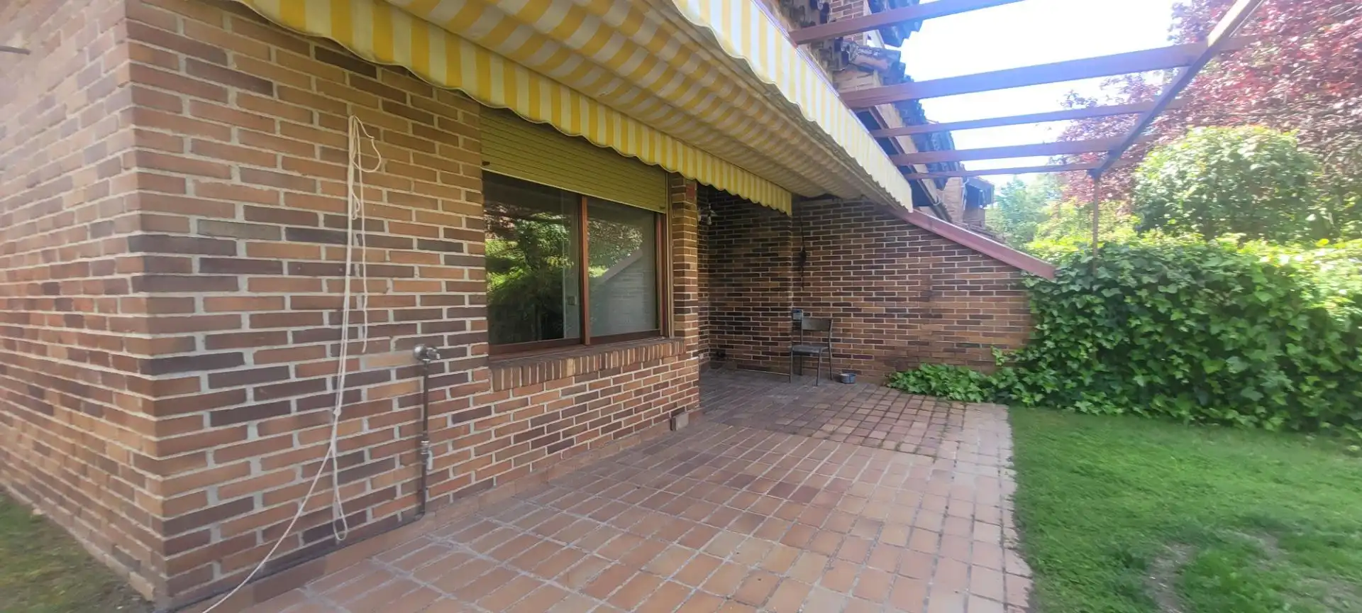Terrassa de Casa adosada de lloguer en Majadahonda amb Calefacció, Jardí privat i Parquet