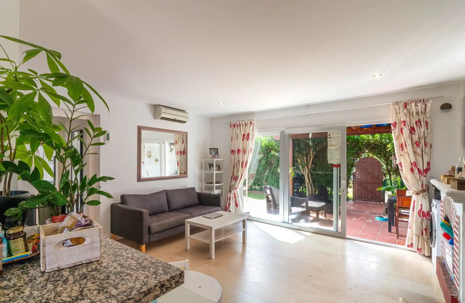Garten von Country house zum Verkauf in Estepona mit Klimaanlage, Privatgarten und Möbliert