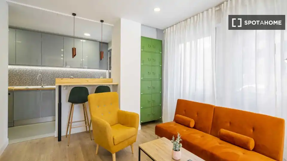 Living room of Flat for share in Moncloa - Aravaca