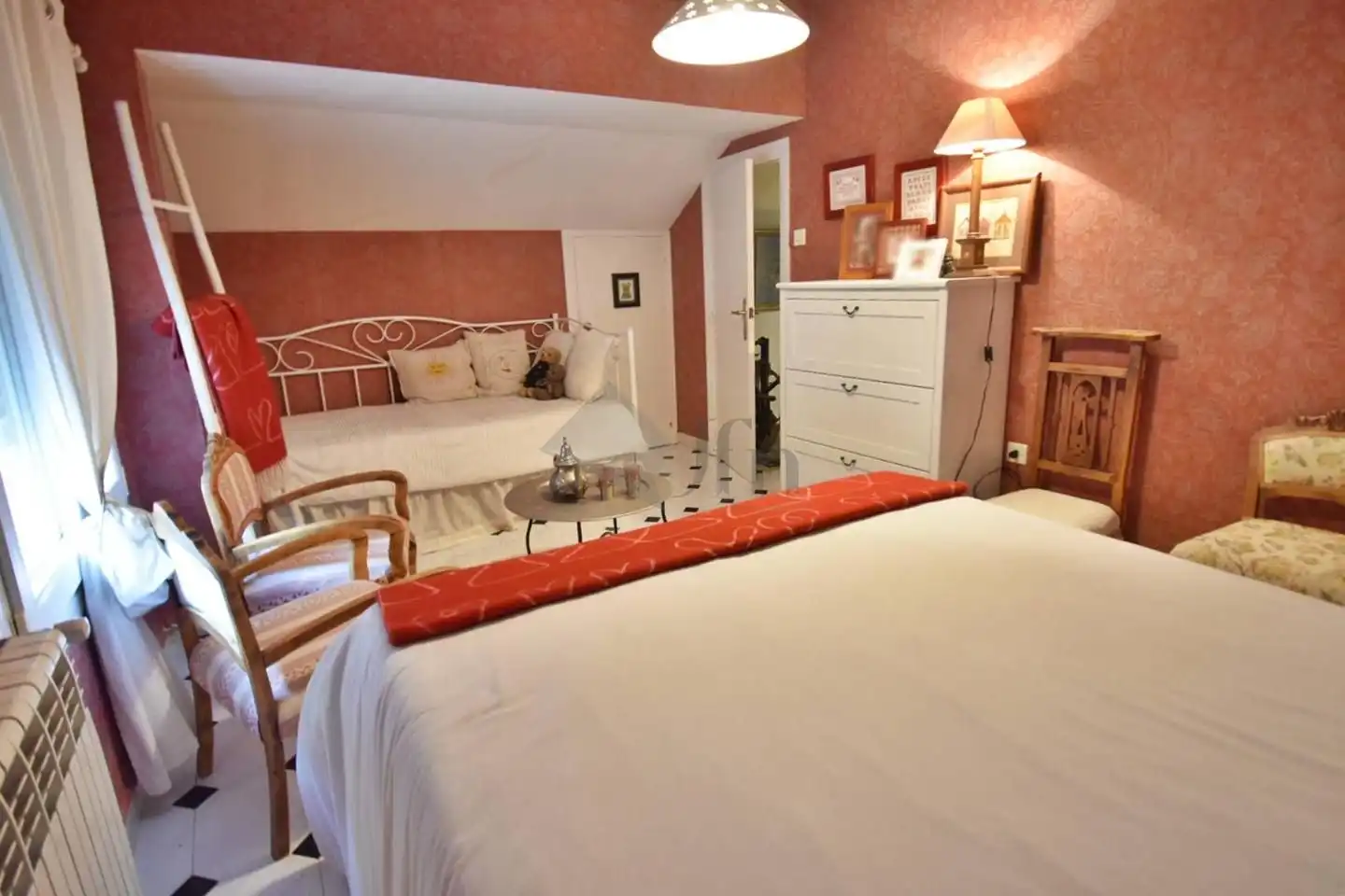 Habitación de Casa o chalet en venta en Olmedo con Calefacción, Jardín privado y Piscina comunitaria