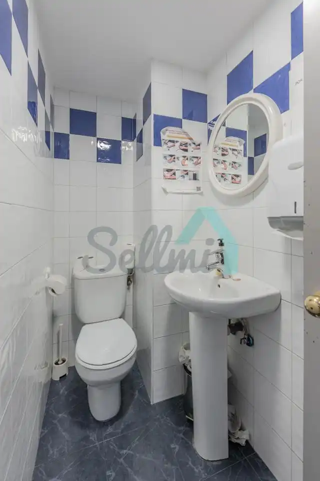 Büro mit Aufzug zur Miete in Uría, imagen 65