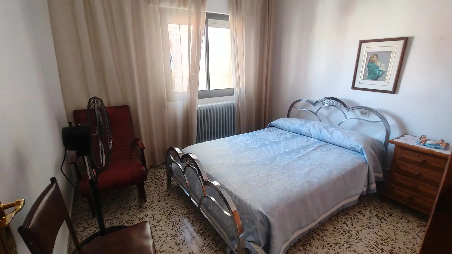 Dormitori de Casa o xalet en venda en Baza amb Moblat