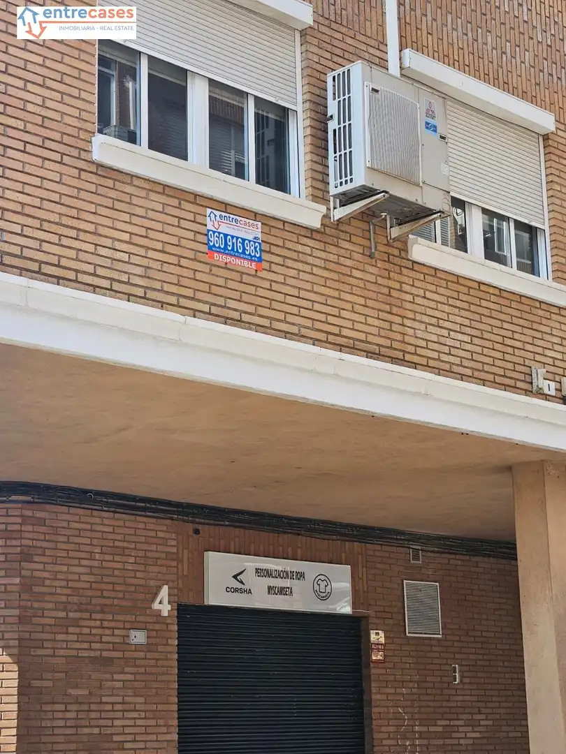 Außenansicht von Büro zur Miete in Sagunto / Sagunt mit Klimaanlage