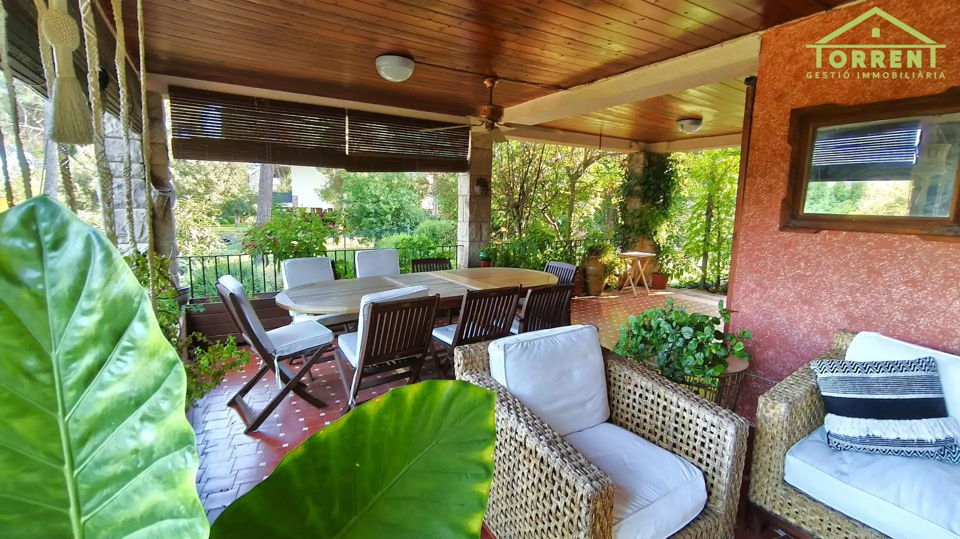 Villa con terrazza in vendita a Alzina