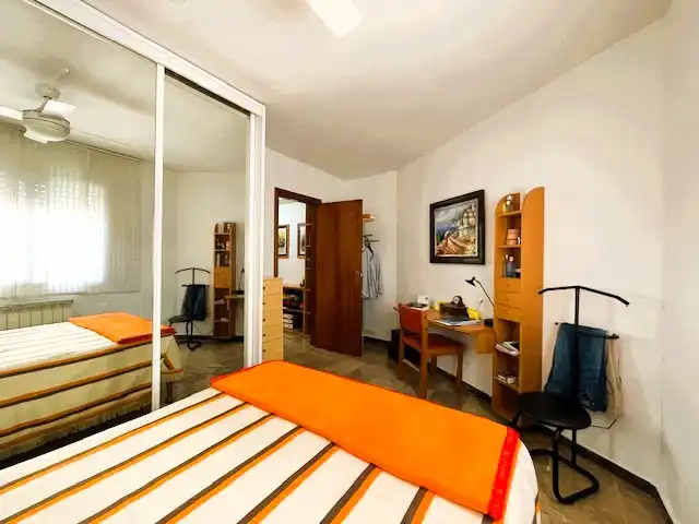 Schlafzimmer von Einfamilien-Reihenhaus zum Verkauf in Badalona mit Heizung, Terrasse und Balkon