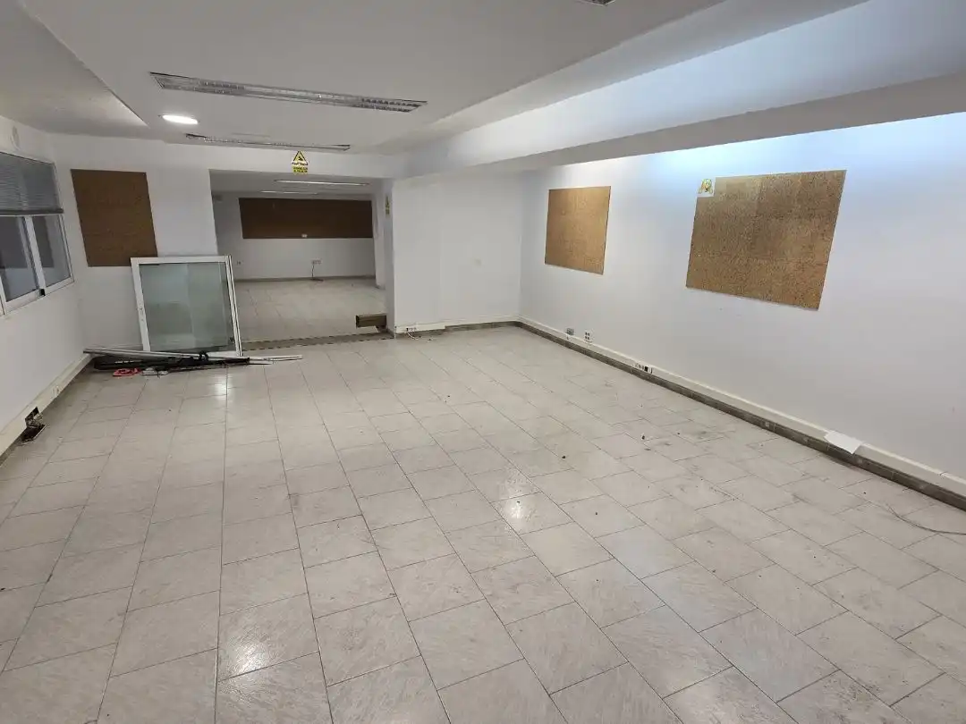 Commercial properties for sale in Cazorla, Jaén