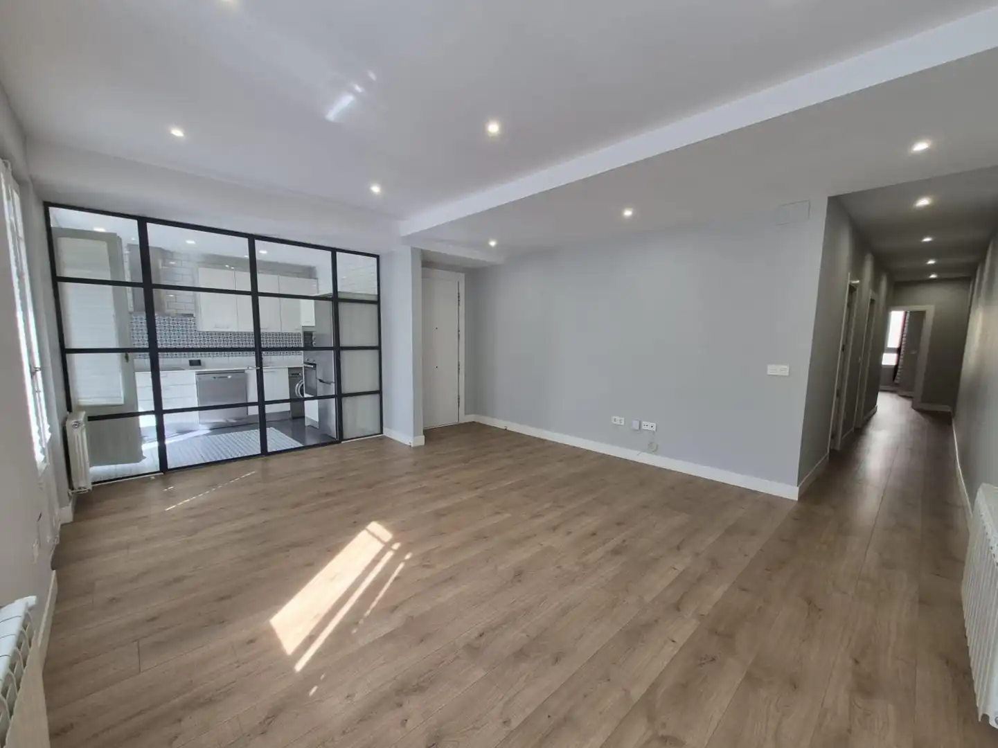 Piso en venta en Valladolid con Calefacción, Terraza y Balcón