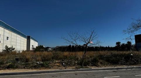 Foto 2 de Terreno industrial en venta en Migjorn, Tarragona