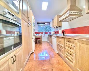 Kitchen of Flat for sale in Málaga Capital  with Private garden, Terrace and Community pool