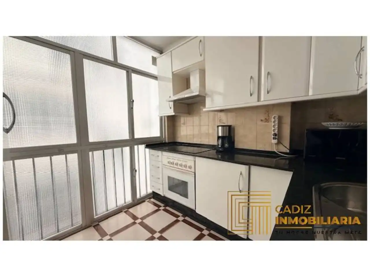 Kitchen of Apartments for sale in Cádiz  with Terrace
