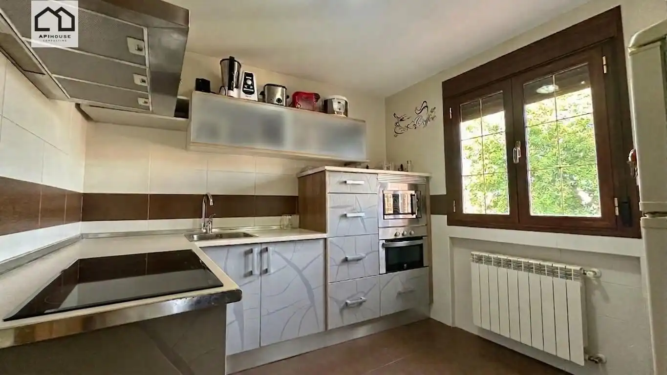 Cocina de Piso en venta en Santa Olalla