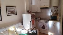 Cuina de Apartament en venda en Torrevieja amb Terrassa