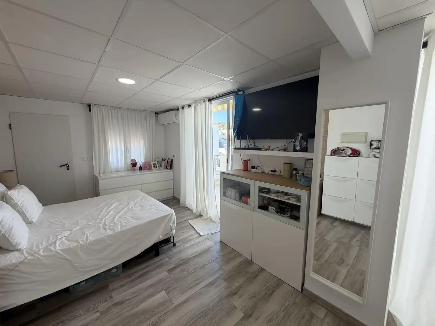 Semi-detached house with pool for sale in Santangelo, imagen 16
