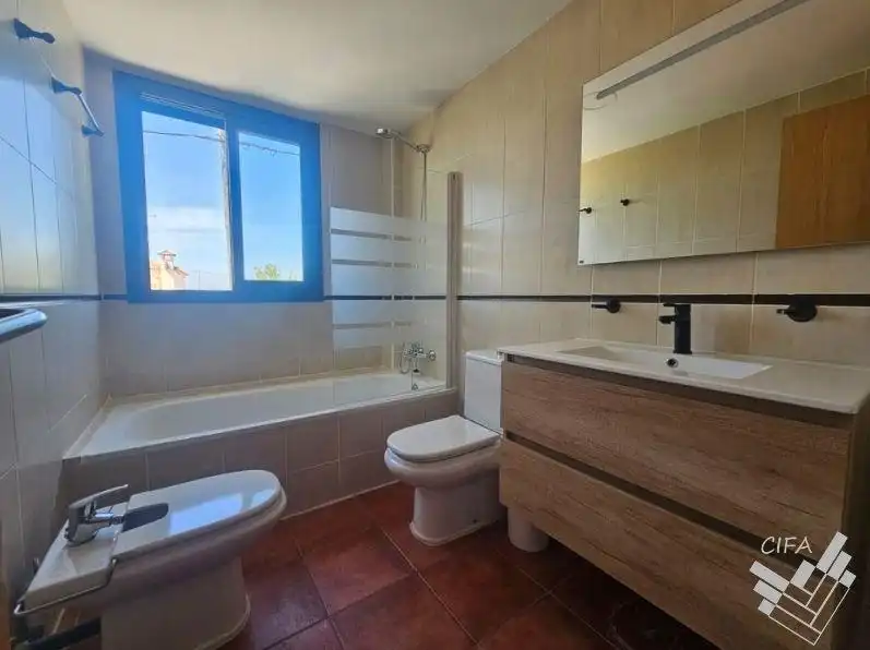 Bany de Casa o xalet en venda en Vinaròs amb Aire condicionat, Calefacció i Terrassa