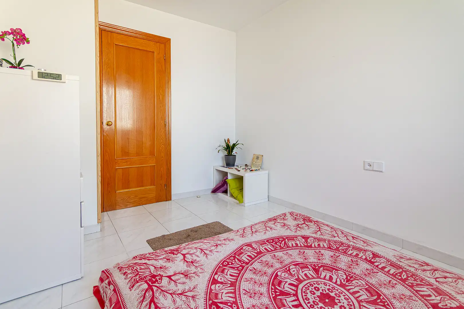 Habitación de Piso en venta en Sant Esteve Sesrovires con Aire acondicionado, Calefacción y Horno