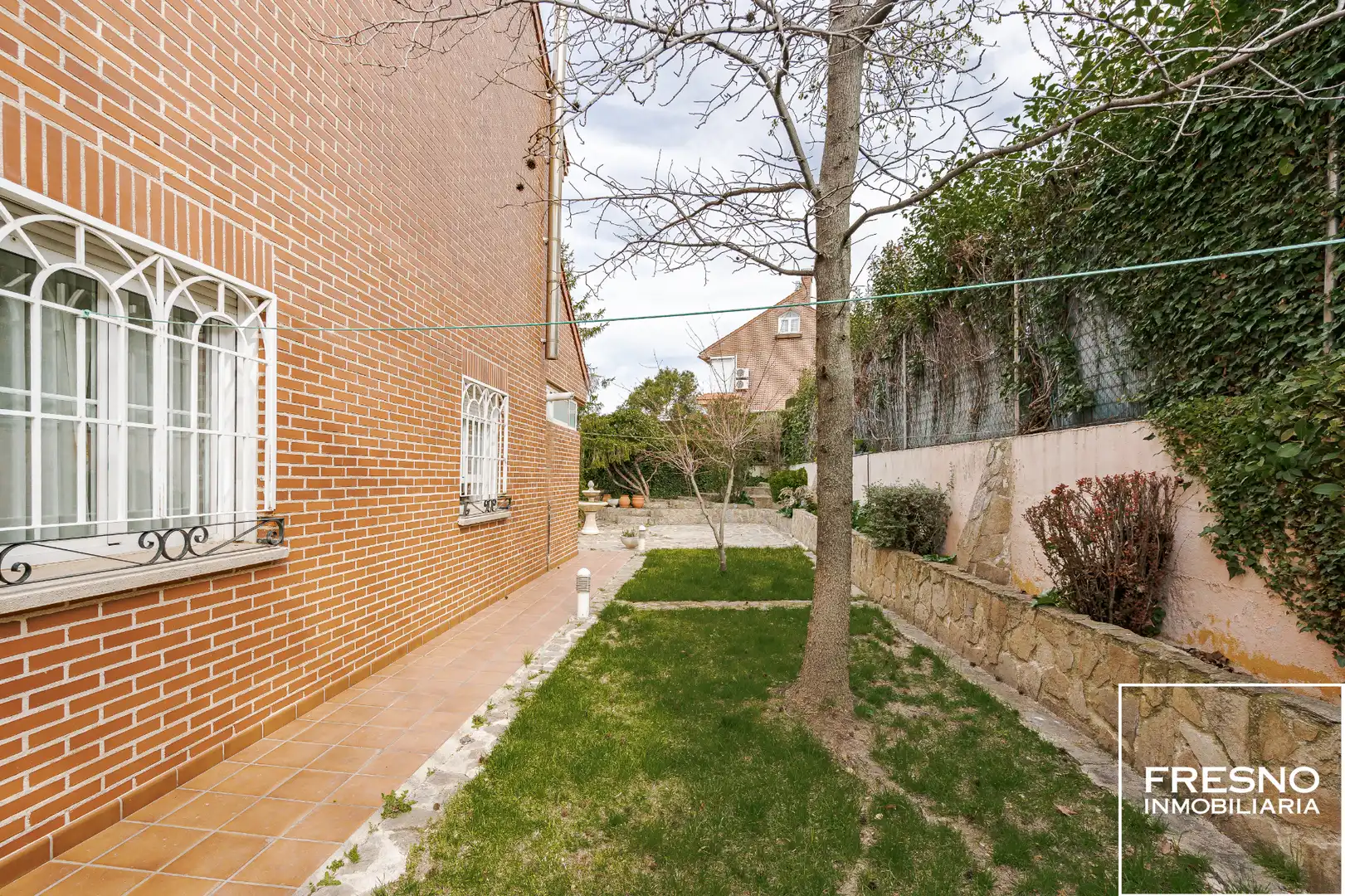 Garden of Detached homes for sale in Cobeña  with Air Conditioner, Heating and Private garden