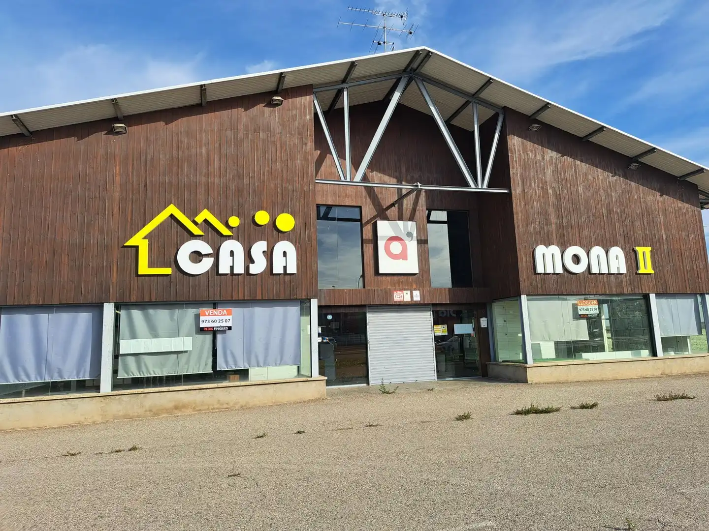 Business premises to rent in Carretera CARRETERA N II 13