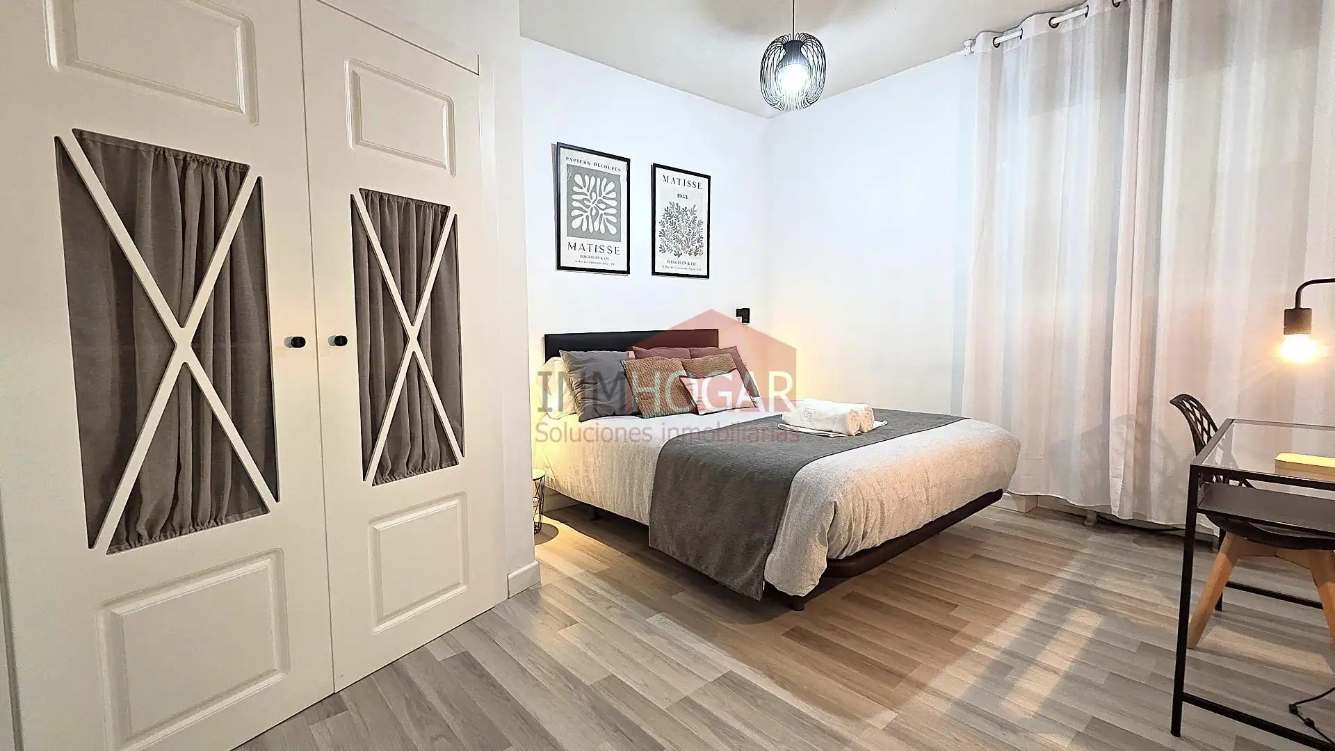 Habitación de Piso en venta en Ávila con Calefacción y Amueblado