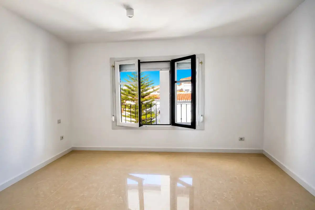 Apartament en venda a San Luis de Sabinillas, imagen 4