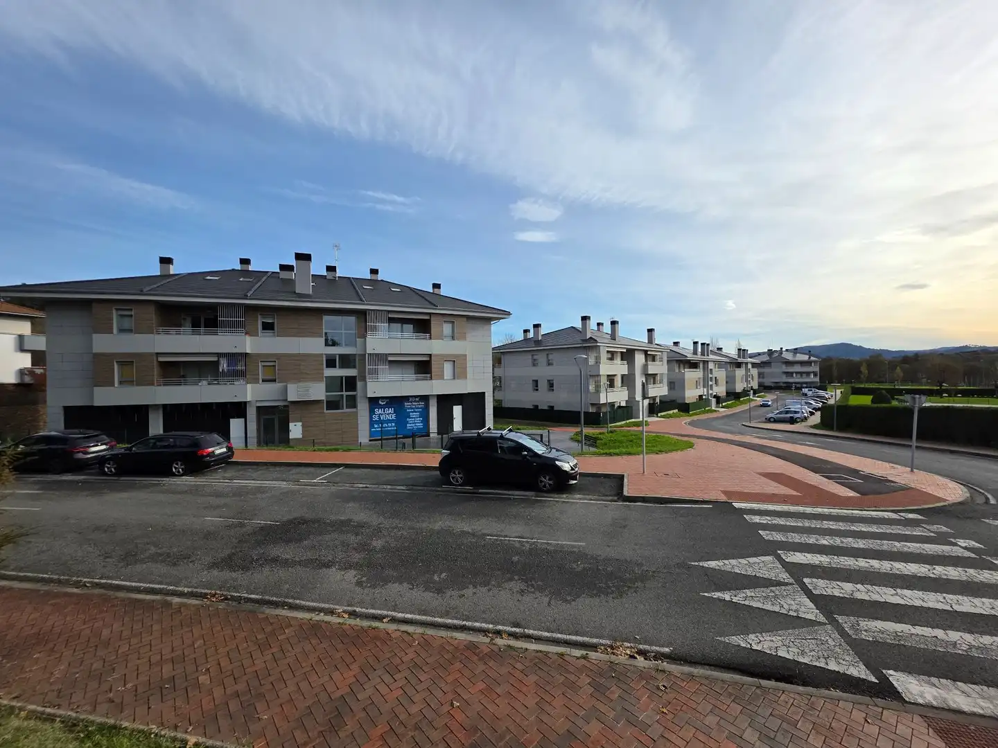 Außenansicht von Geschaftsraum zum Verkauf in Maruri-Jatabe